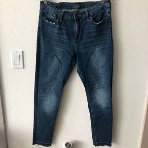 Lucky brand raw hem jeans